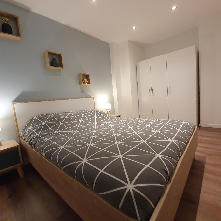 Le Nid Douillet D'Angelique Et David Avec Parking Apartman Rambouillet Kültér fotó